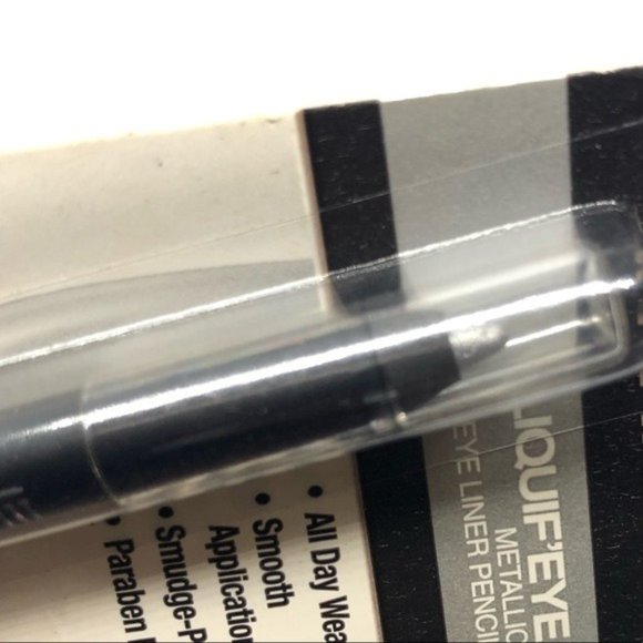 NWT SILVER Milani Eyeliner - Picture 2 of 4